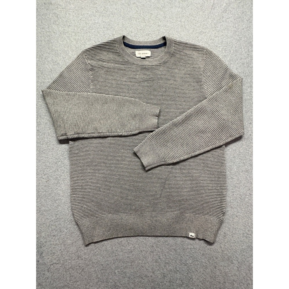 Free‎ Assembly Mens Gray Ribbed Crewneck Sweater MSW00043 L
